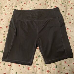 Women’s biker shorts